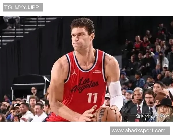 布鲁克洛佩斯：从NBA巨星到篮球战术的改变者与领袖